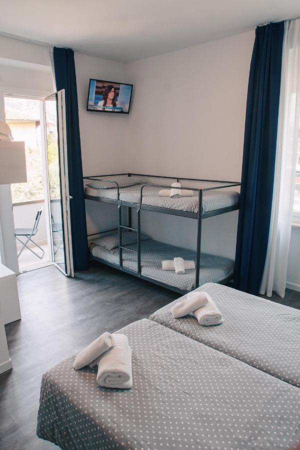 Hotel Aurora & Appartamenti Torbole Sul Garda Екстер'єр фото