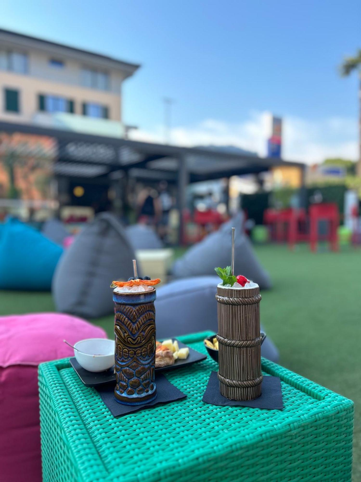 Hotel Aurora & Appartamenti Torbole Sul Garda Екстер'єр фото